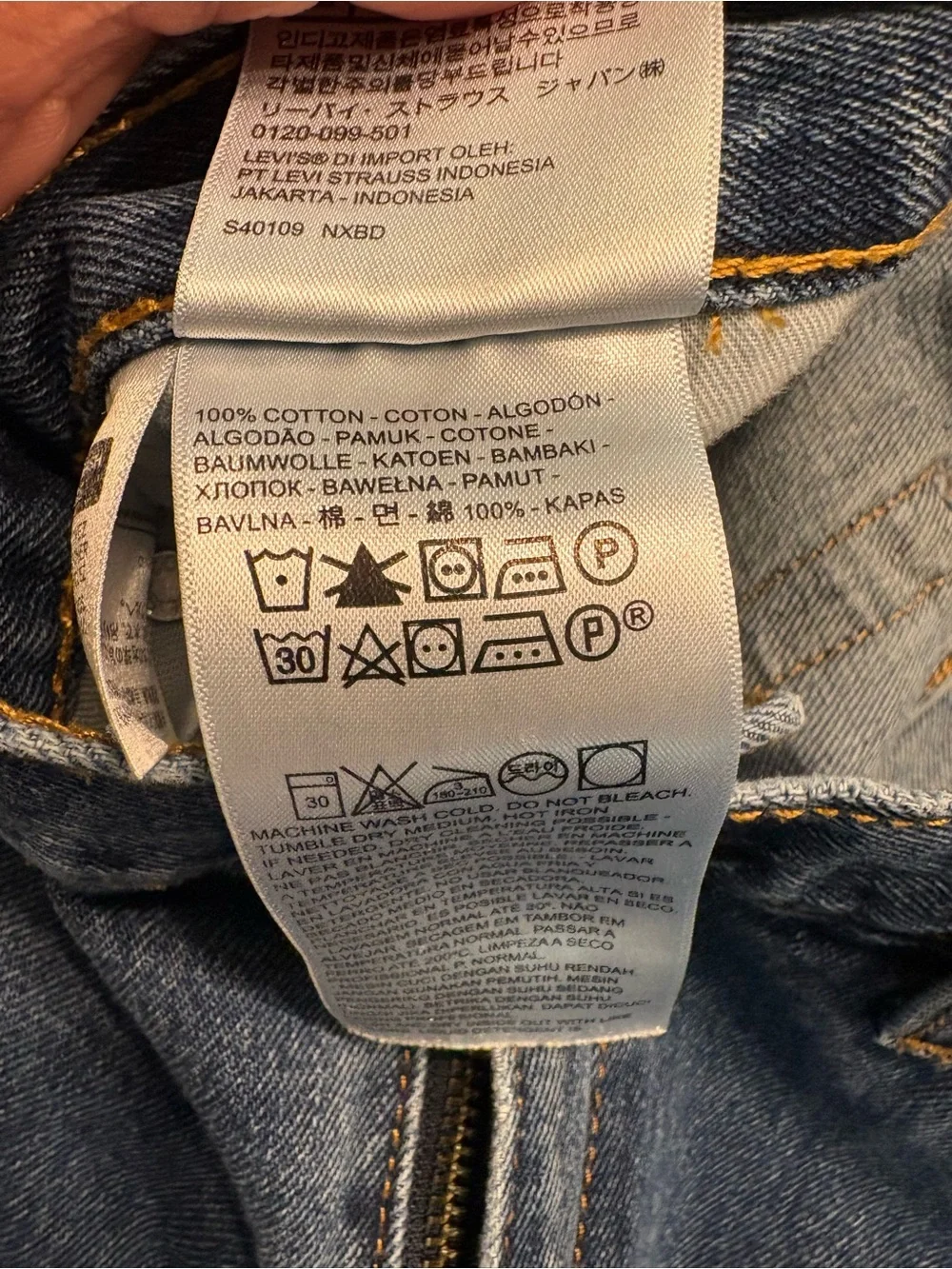Levi’s 505 Classic Men's Blue Denim Jeans 38x30